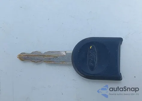 2007 Ford Focus Zx4/S/Se/Ses z USA, uszkodzony, nr VIN 1FAFP34NX7W299832